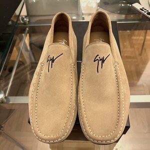 *BRAND NEW* *NEVER WORN* Giuseppe Zanotti Men's Caramel Loafer Suede 44